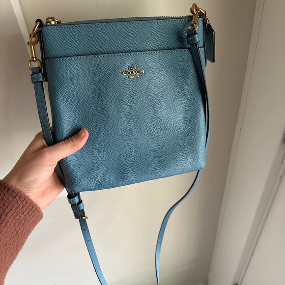 COACH purse - Picture 7 of 7